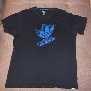 ADIDAS SIZE XL